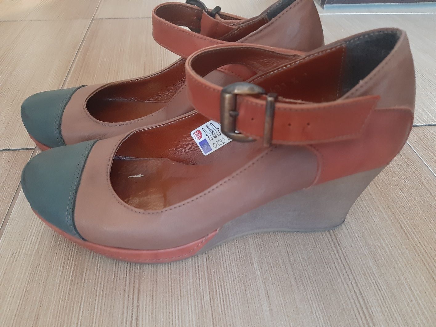 Buty skórzane Kordel roz.36 półbuty koturny