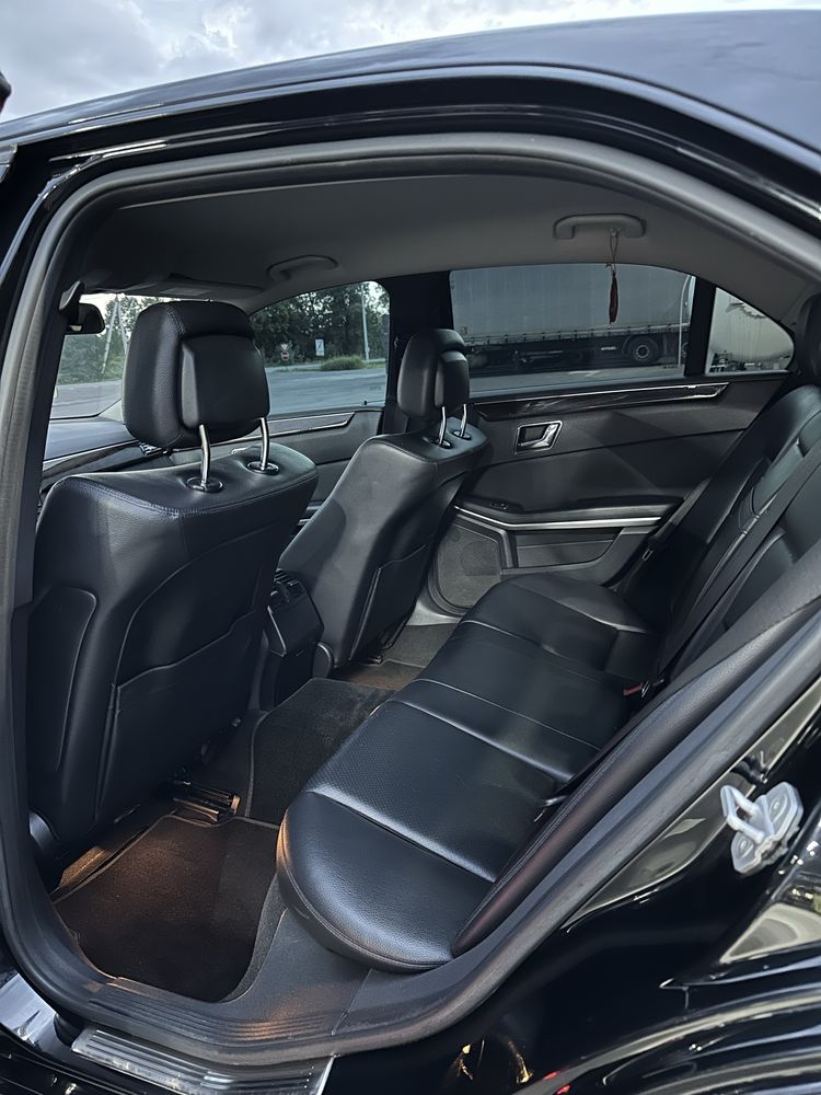 Mercedes-Benz w212