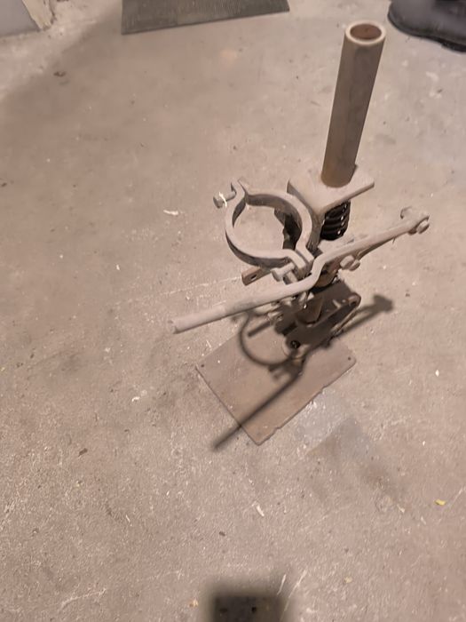 Stojak do wiertarki statyw