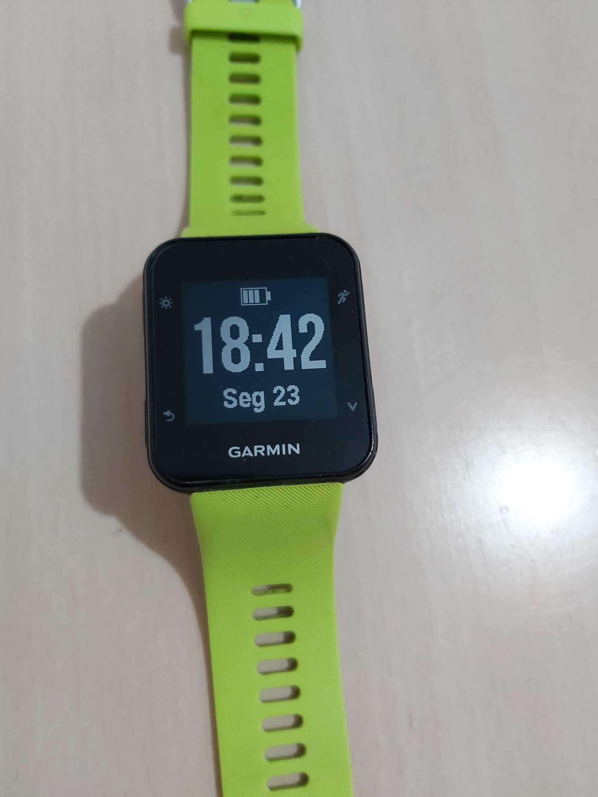 Relógio garmin forerunner