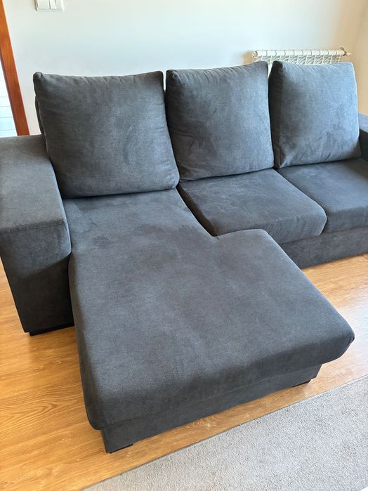 Vendo sofá de 3 lugares com chaiselong