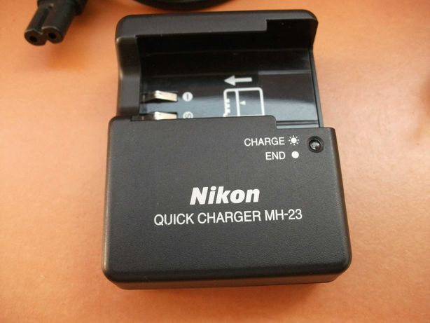 [Indisponível] Carregador Nikon MH23 (ORIGINAL)