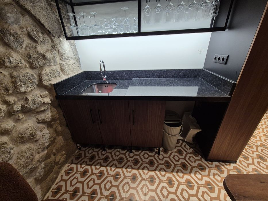 Banca de cozinha e móvel