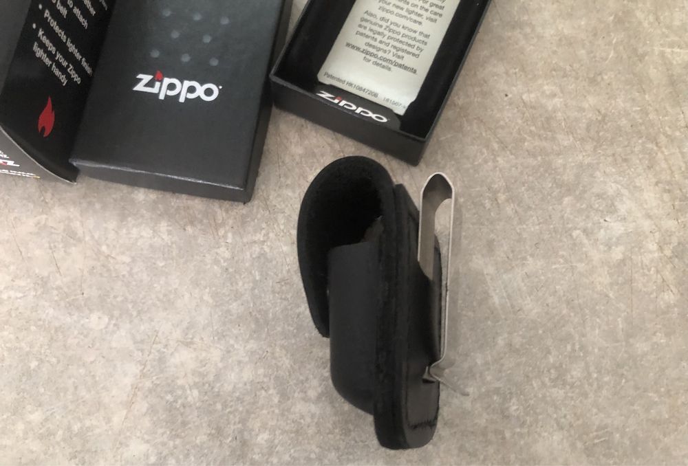 Подарочный набор зажигалка Zippo