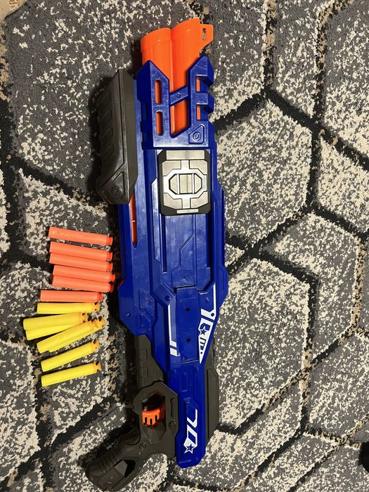 Бластери, верхній працює.