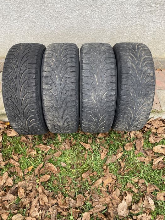 Продам зимову резину 205 65 R15