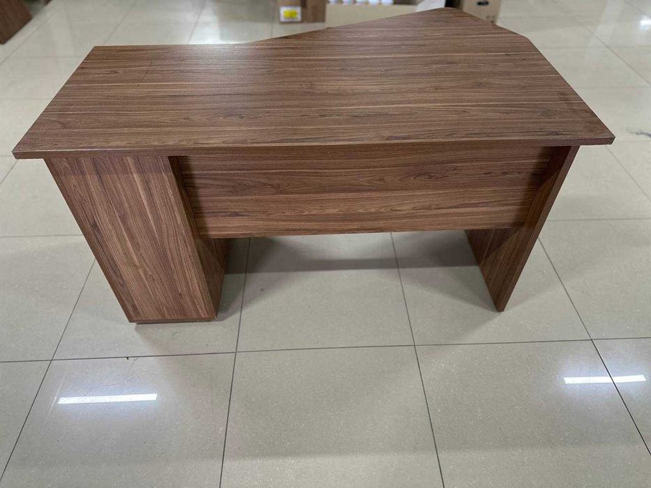 Стіл для офісу 140×80×75 см