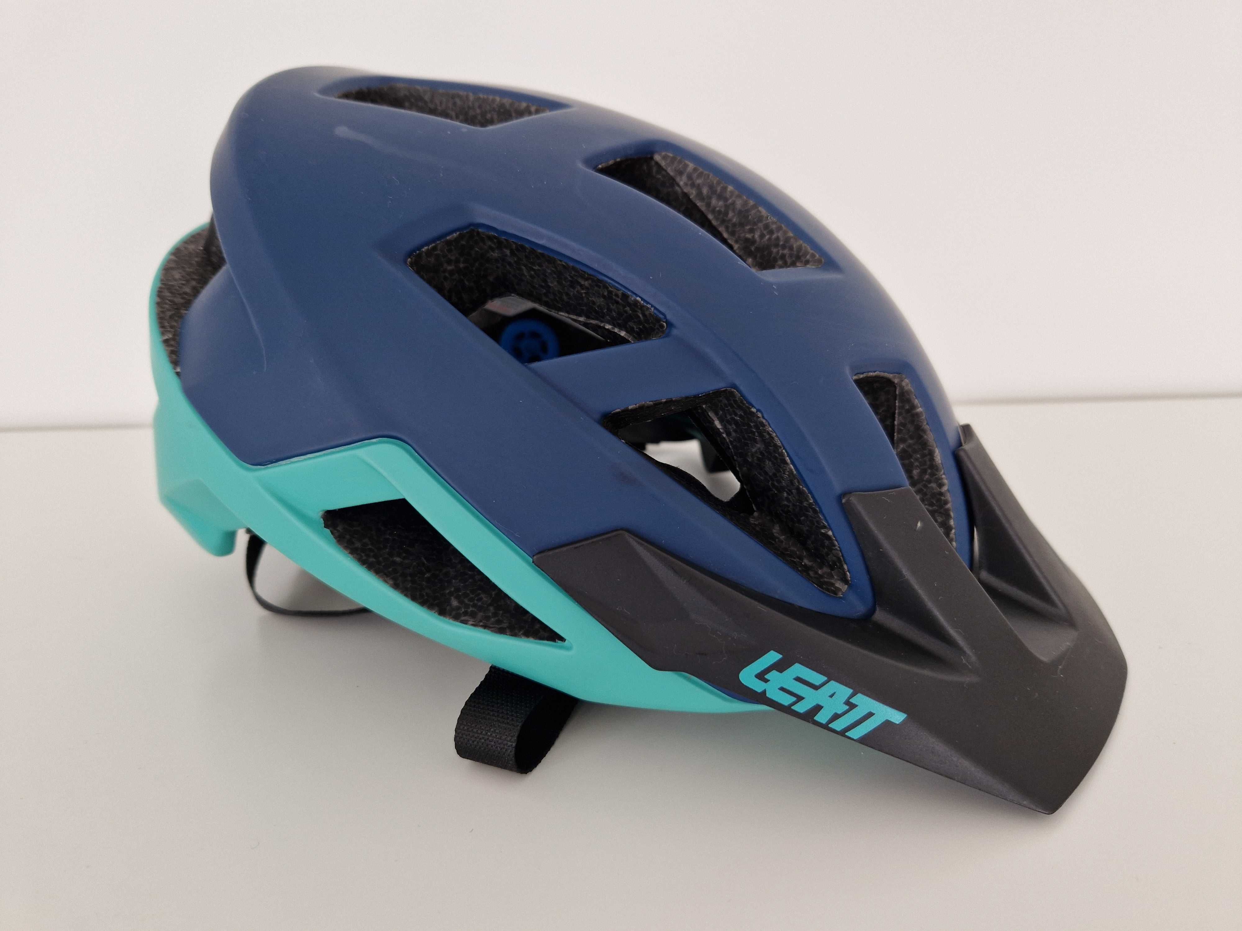 Kask rowerowy Leatt DBX 2.0