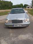 Mercedes Benz E klasa 1998 r. 307tys. Idealny na BOLTA lub UBERA