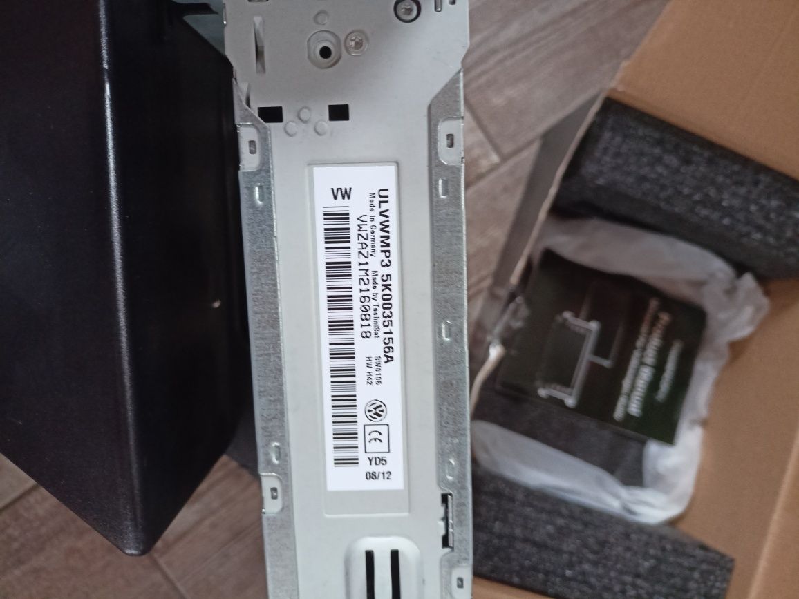 Автомагнітола Volkswagen RCD 210 оригінал (Golf 6, Jetta, Passat, Polo