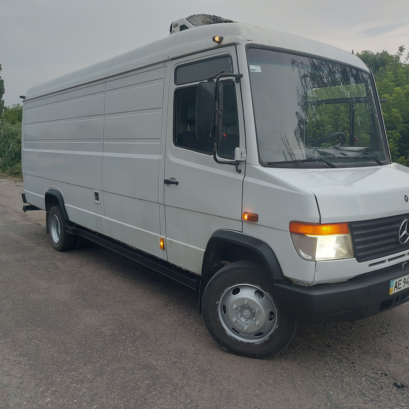 Продам Мерседес Варіо 814D