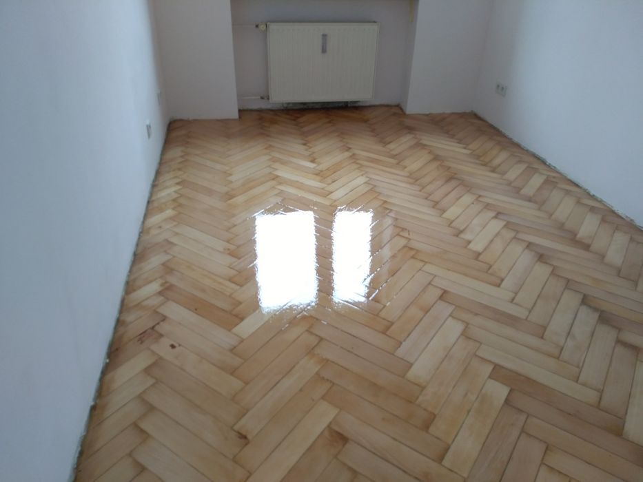 Cyklinowanie układanie malowanie olejowanie