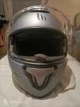 Kask motocyklowy MT Helmets rozmiar L szczękowy
