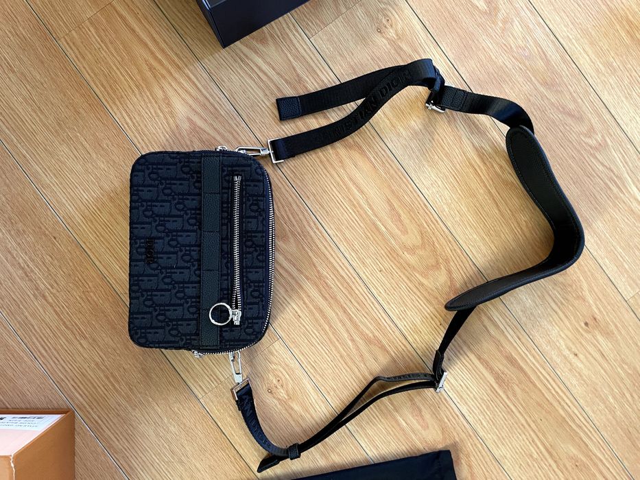 Dior Purse 2 Zips and belt