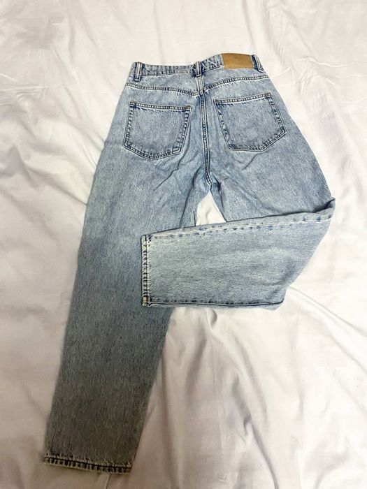 Блакитні джинси мом жіночі