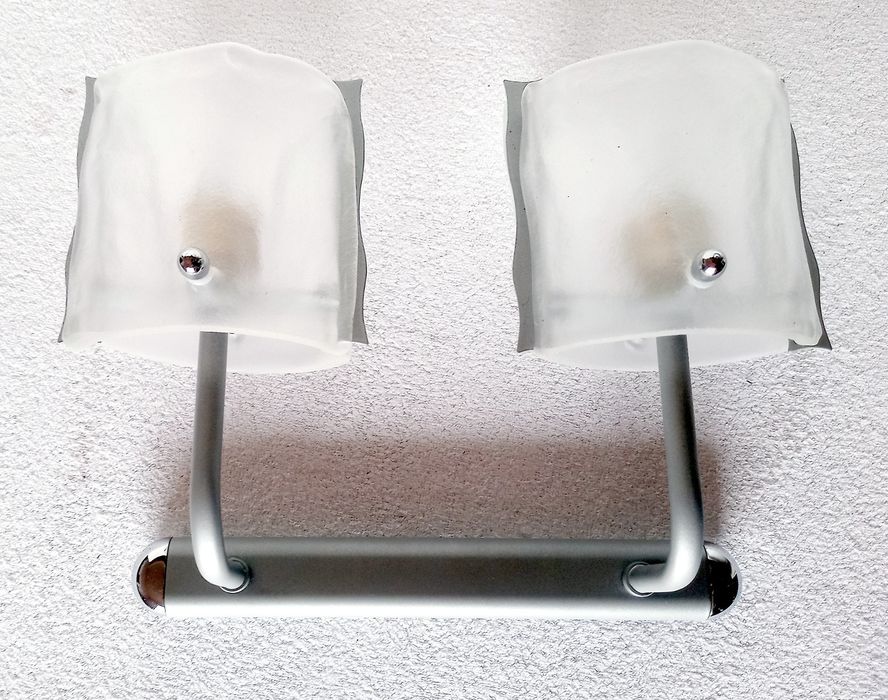 Candeeiro de parede (novo)