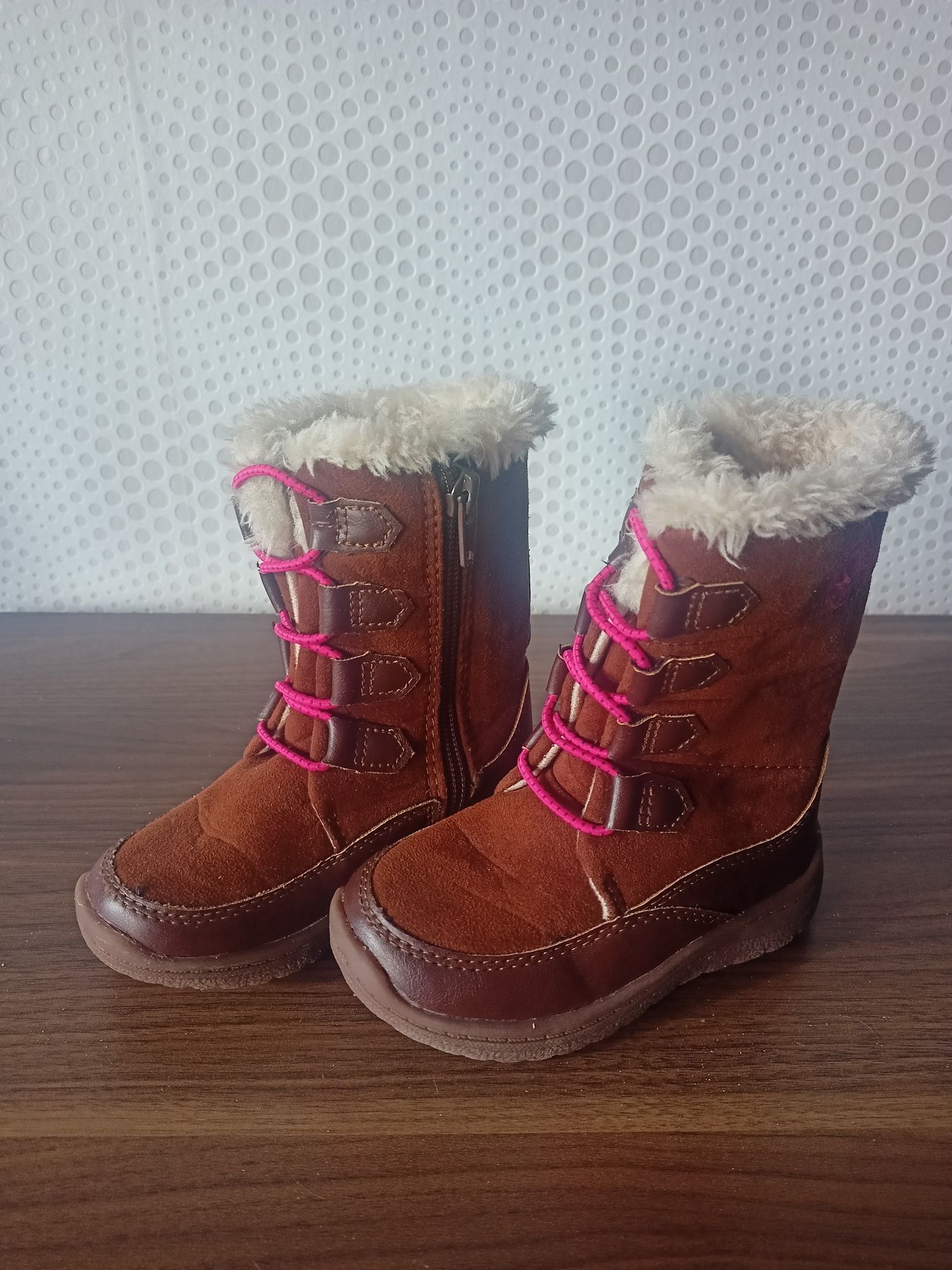 Buty zimowe kozaki Oshkosh z USA roz. 23 j.Nowe