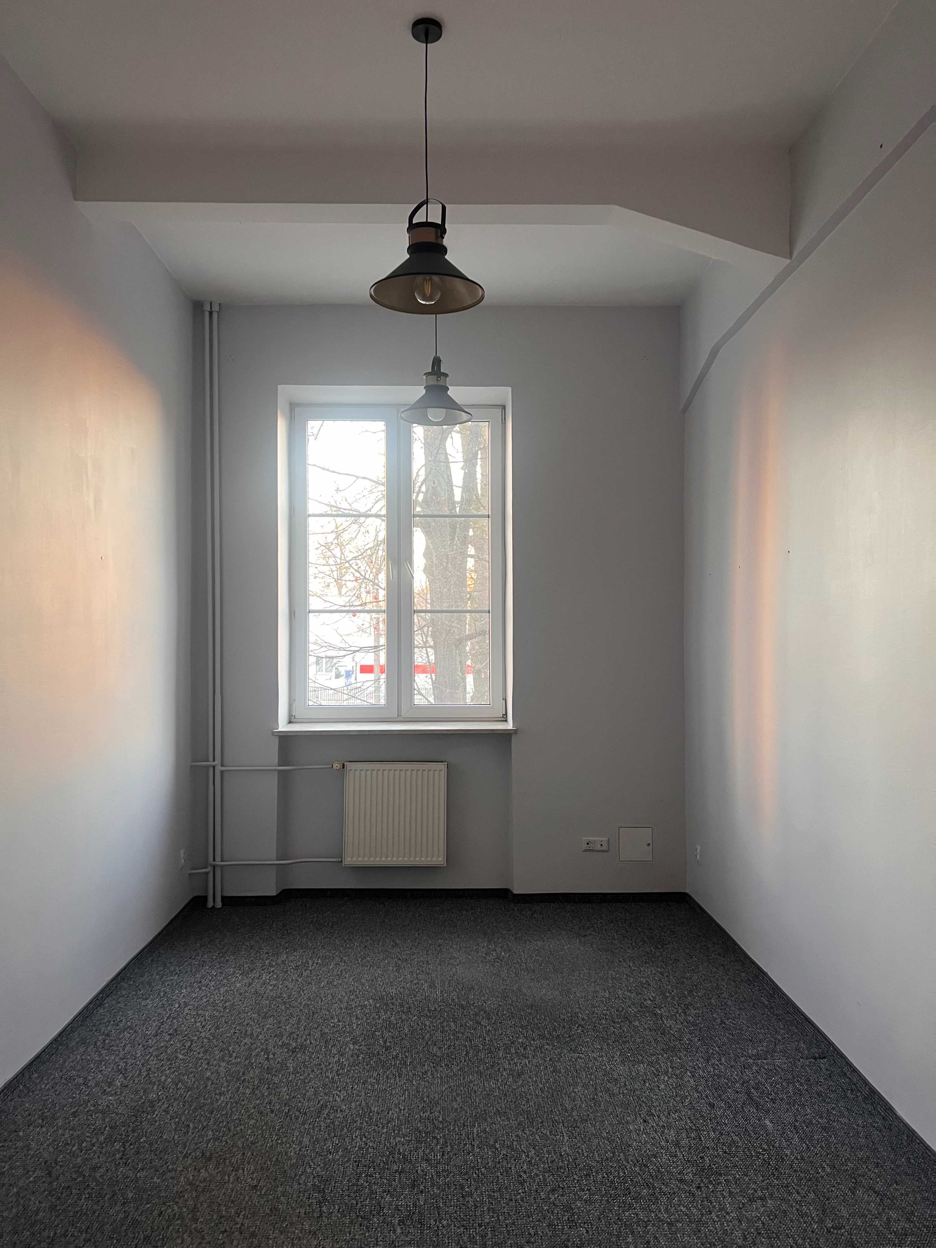 Lokal na biuro, kancelarię  15m2 Centrum