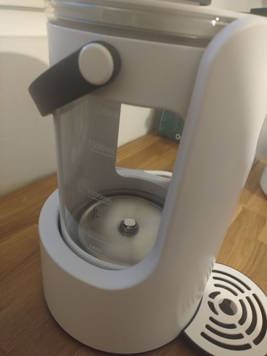 Ekspres do mleka lionelo babypresto