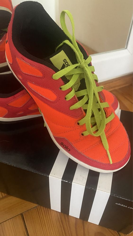 Buty halówki Adidas Messi 4 ST IN (34)