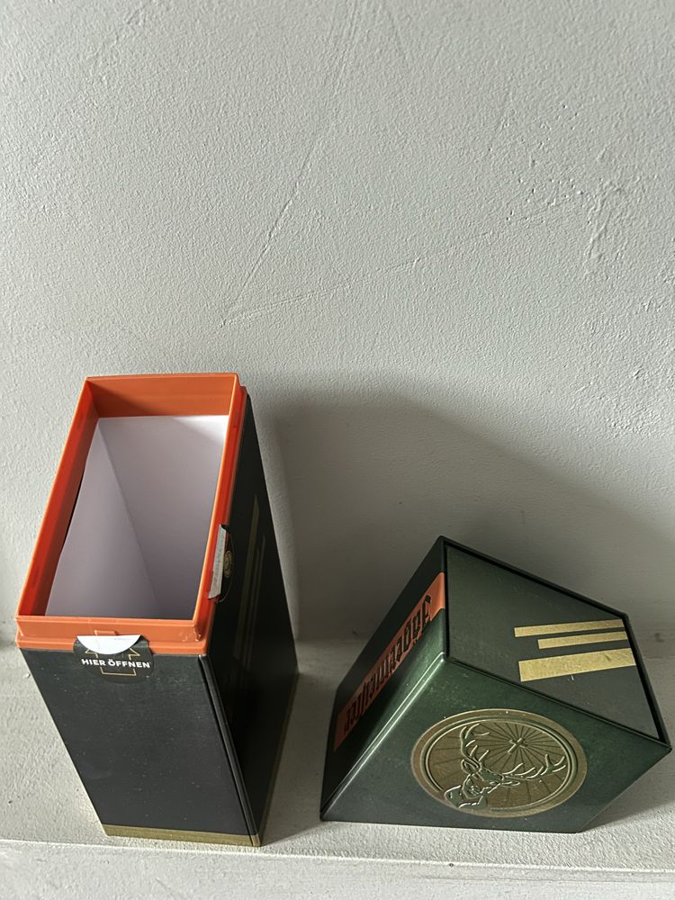 Metalowa puszka Jagermeister