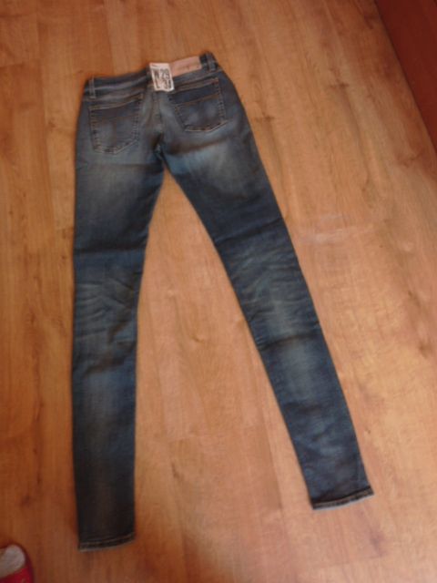 nowe spodnie firmy TIGRE OF SWEDEN JEANS rozm29/34