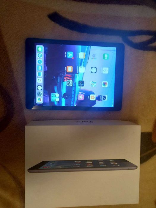 Apple Air 2 2/64GB