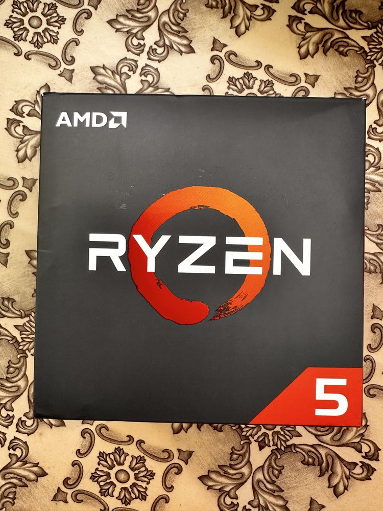 Процесор Ryzen 5 2600 Box  кулер