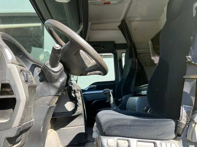 camiao MAN 18-440 tgx