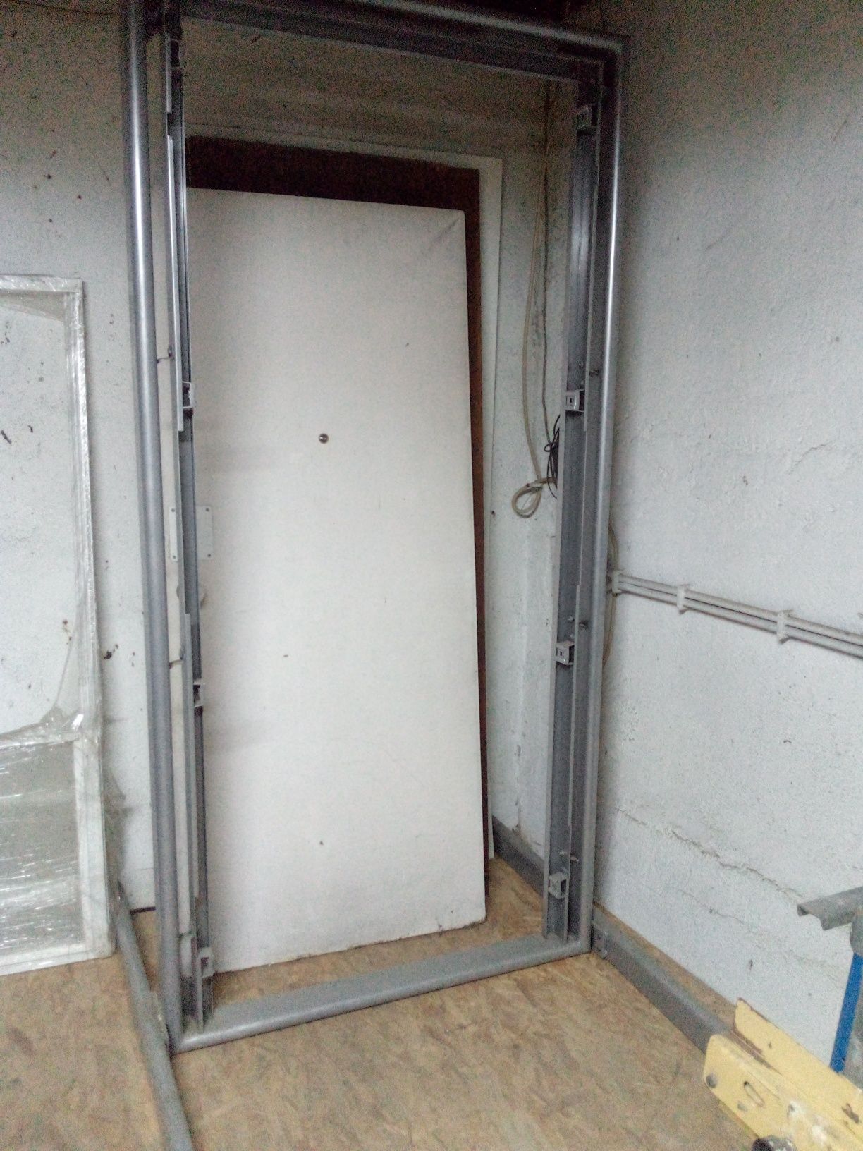 Expositor de Portas de Segurança