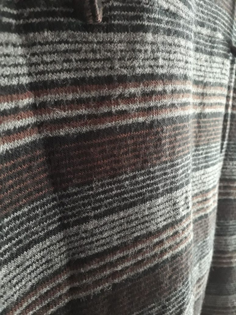 Damska tunika sweterek z krótkim rękawem rozmiar S M