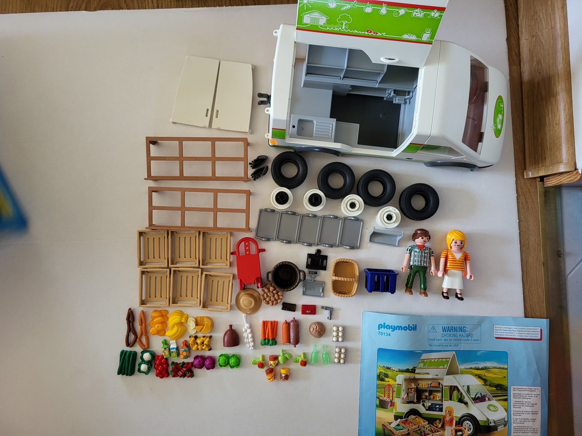 Playmobil 70134 samochód country sklep z warzywami kompletny