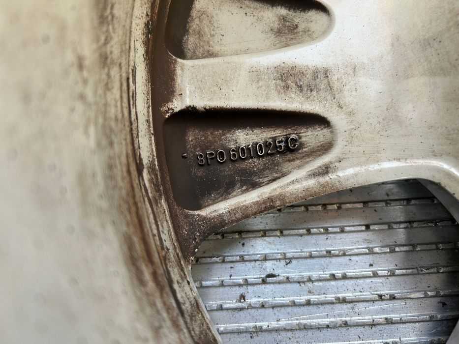 Zapas Felga Aluminiowa 17 ET56 Audi A3 S3 8P A4 B6