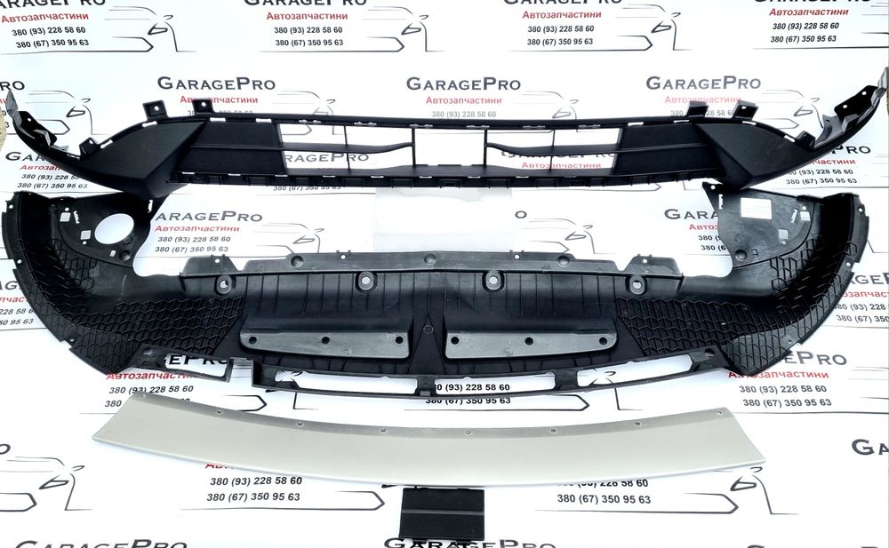 Губа накладка бампера Ford Escape MK4 2020 2021 22+ Kuga Ескейп захист