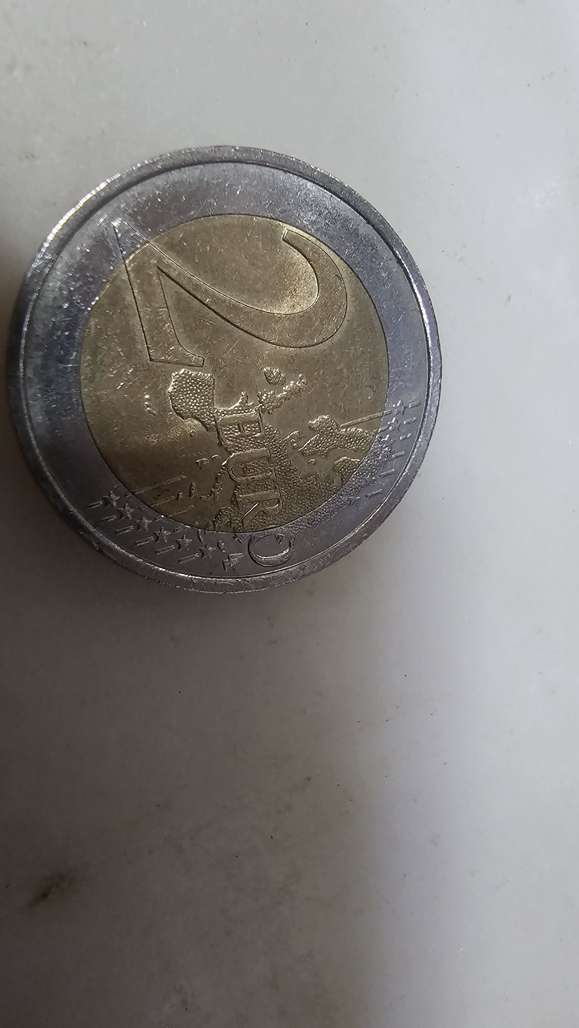 Vendo moeda 2 euros cruz vermelha