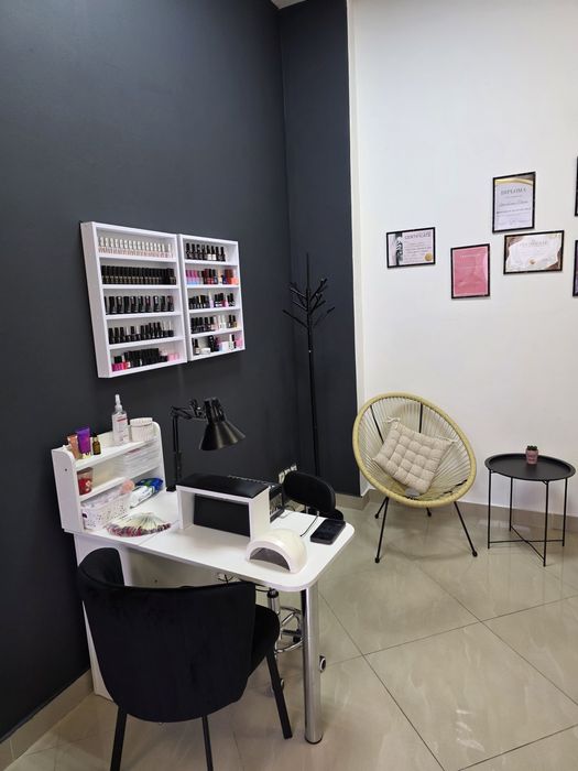 Маникюр педикюр наращивание Одесская стерильно качественно в Sun Mall