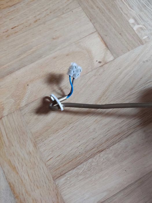 Lampa kuchenna lub salonowa