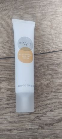 Balance Me bb hyaluronic skin tint spf25 krem z filtrem bb