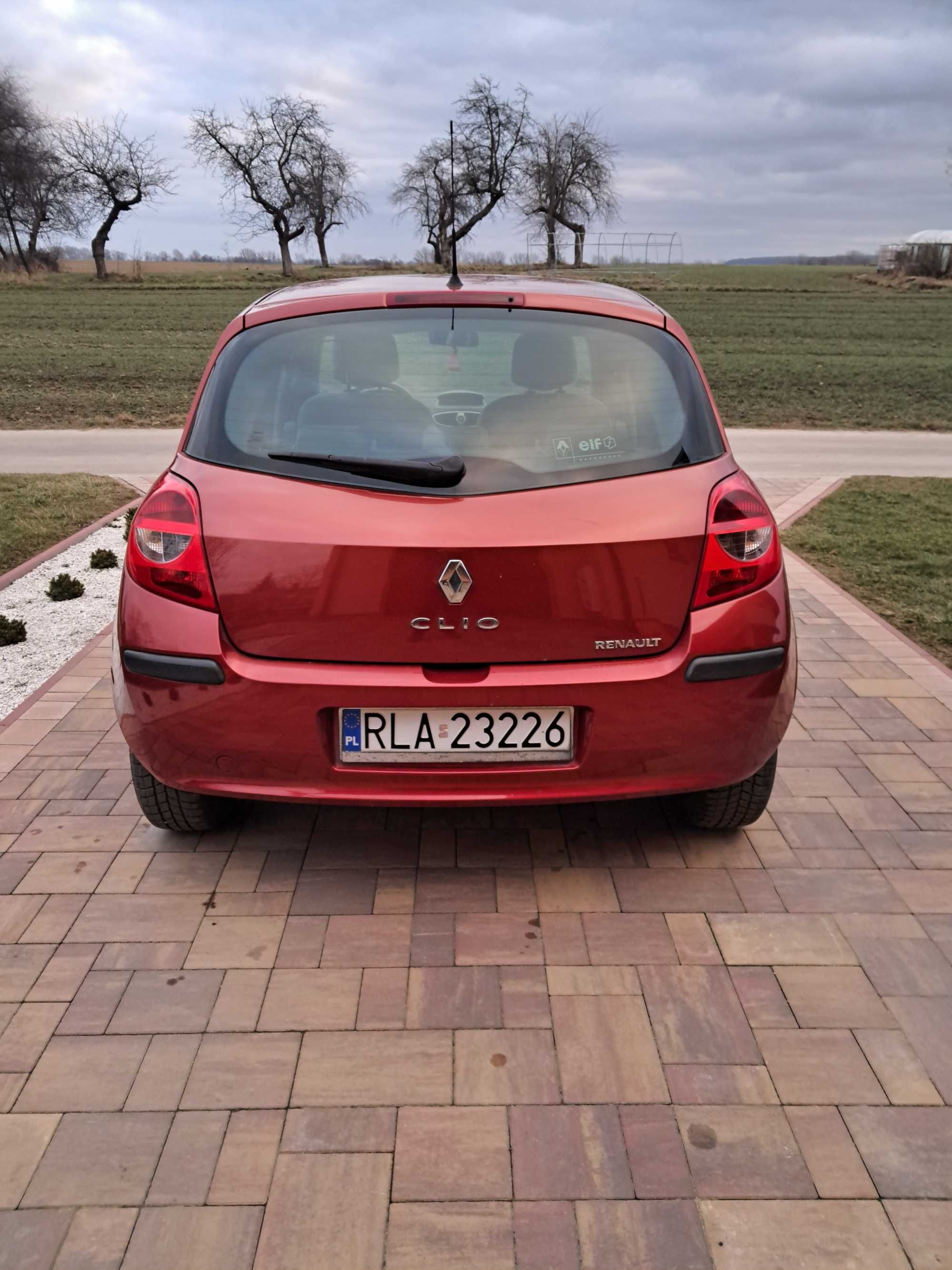 Renault Clio Automat, Benzyna 2005