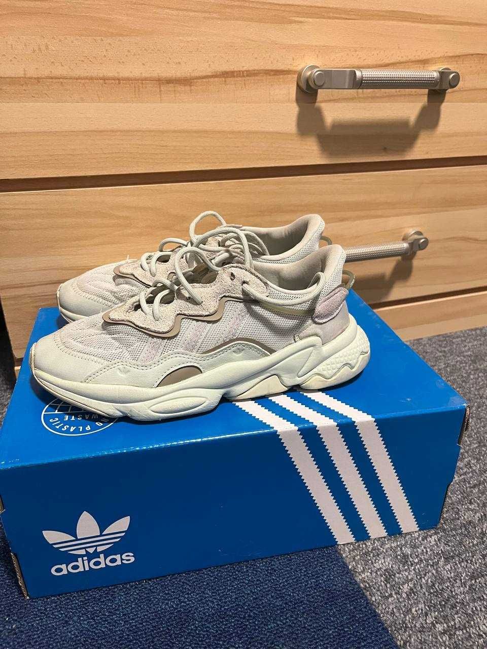 Кросівки жіночі Adidas OZWEEGO оригінал 36 розмір, us 6, 37 1\3 eu