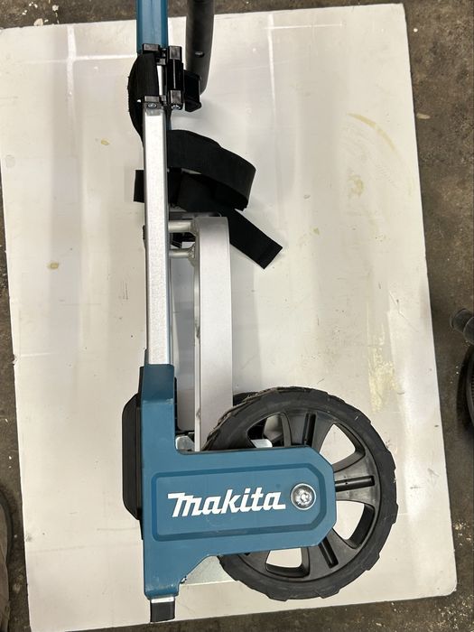 MAKITA  wózek transportowy solidny