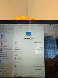 MacBook Pro 13″ (M1)  16 GB/512 GB  171 cykli / 87% bateria