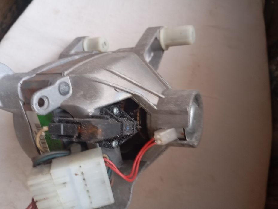 Продам мотор на стіральну машинку