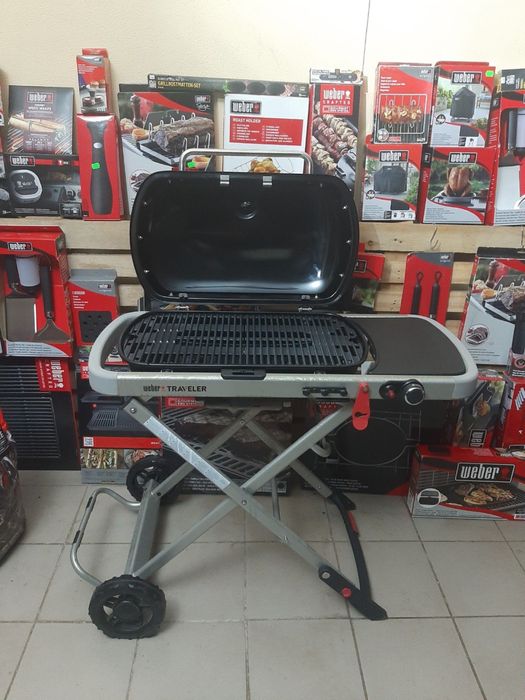 Портативний газовий гриль Weber Traveler