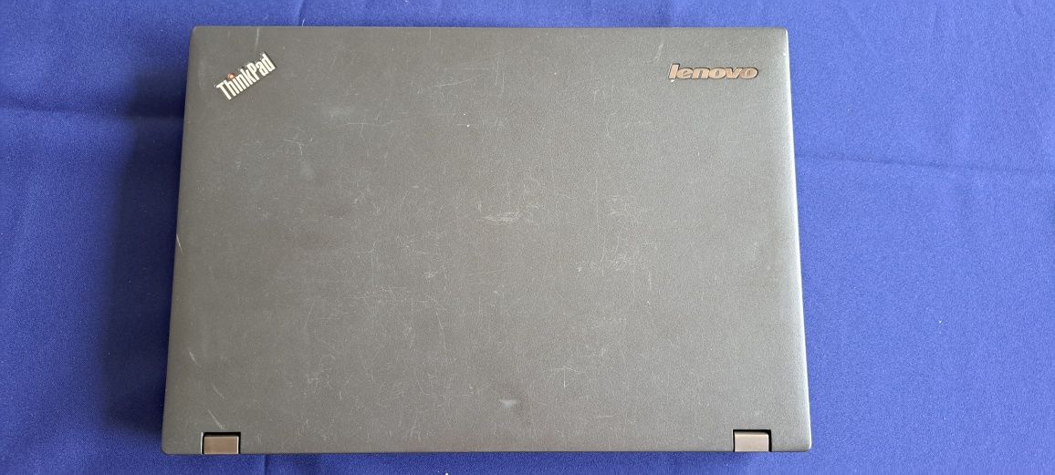 Laptop LENOVO L440