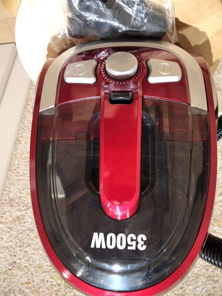 Пилосос Bosch BSG21POW2  новий