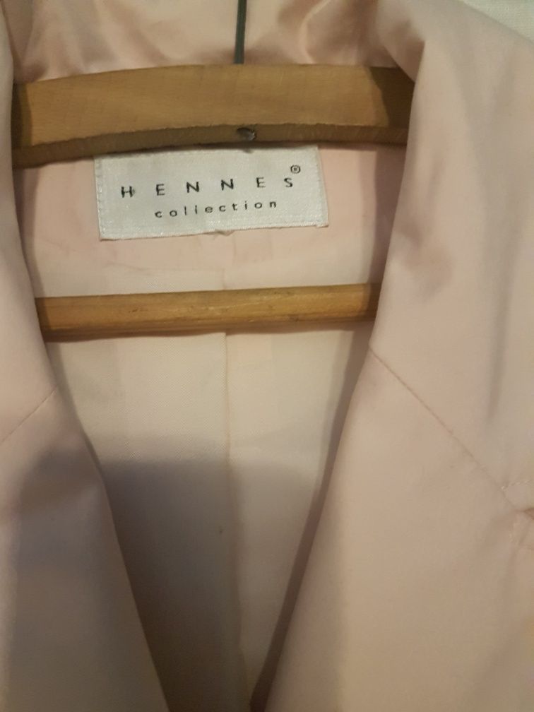 H&M Hennes płaszcz prochowiec pudrowy róż pastelowy 38