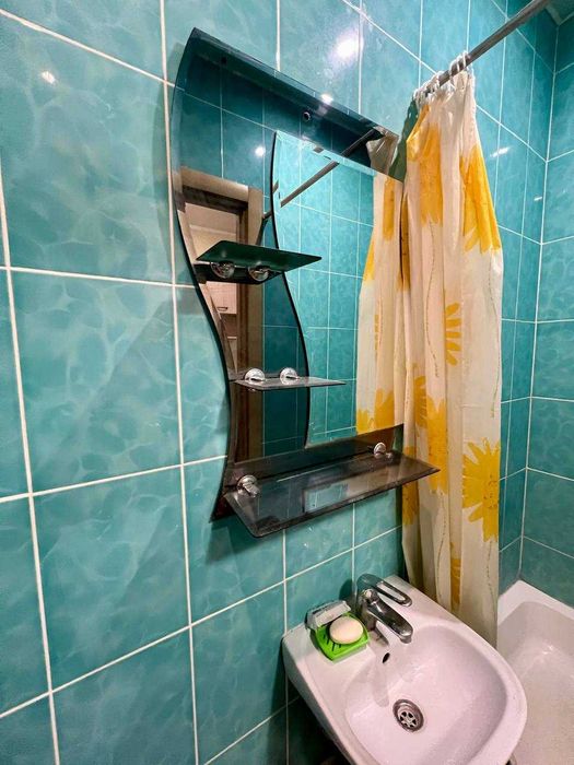 YY S4 Сдам смарт-квартиру Воробйові Гори вул. Чернівецька 5