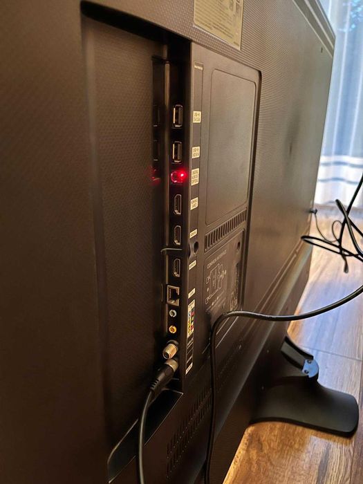 TV Led SAMUSUNG 50cali 4K UHD Smart tv