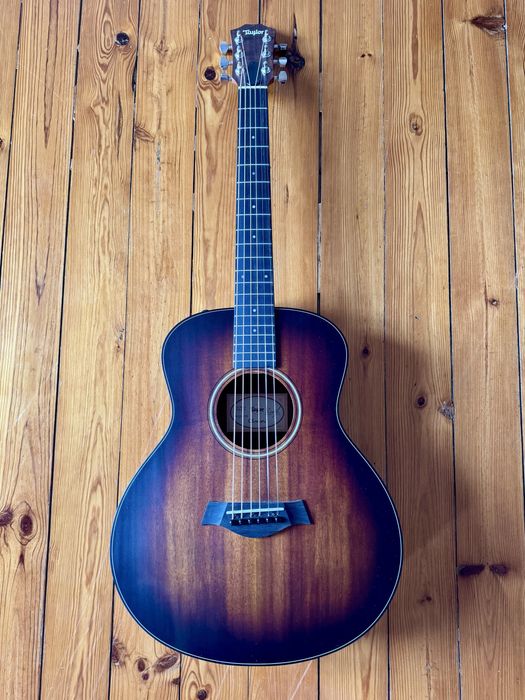 Taylor GSMini-e Koa Plus Guitarra (Quase em perfeitas condições)
